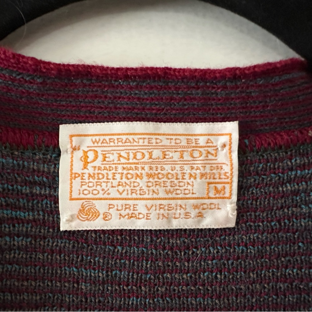 Authentic Pendleton Wool Sweater Vest, Great Cond… - image 2